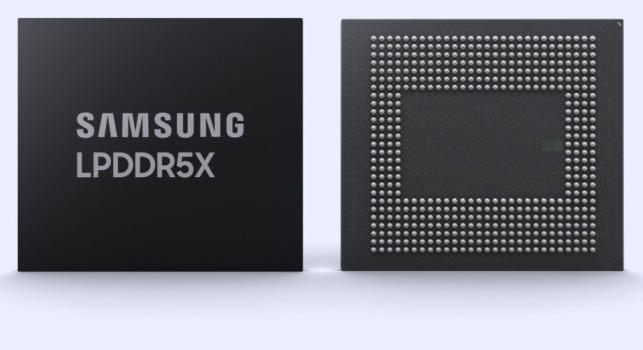 A Qualcommal dédelgeti LPDDR5X memóriáját a Samsung