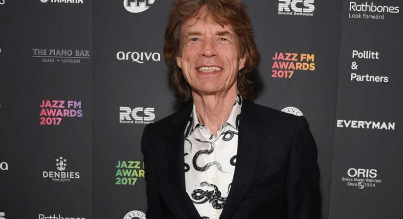 Mick Jagger és 43 évvel fiatalabb kedvese: nem csoda, hogy a gyönyörű táncos levette a lábáról
