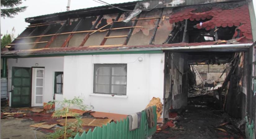 Életfogytiglant kértek a rákospalotai férfira, aki egy 12 éves fiúra és nagyszüleire gyújtotta rá a házat