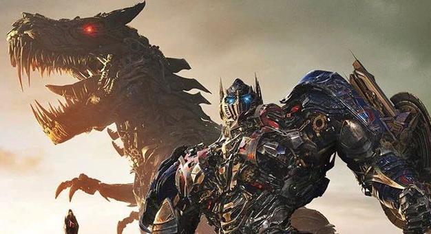 Jó hír a Transformers filmek rajongóinak: sínen van a legújabb rész!