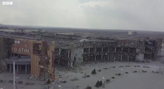 Apokaliptikus drónfelvételek jelentek meg a lebombázott Mariupolról