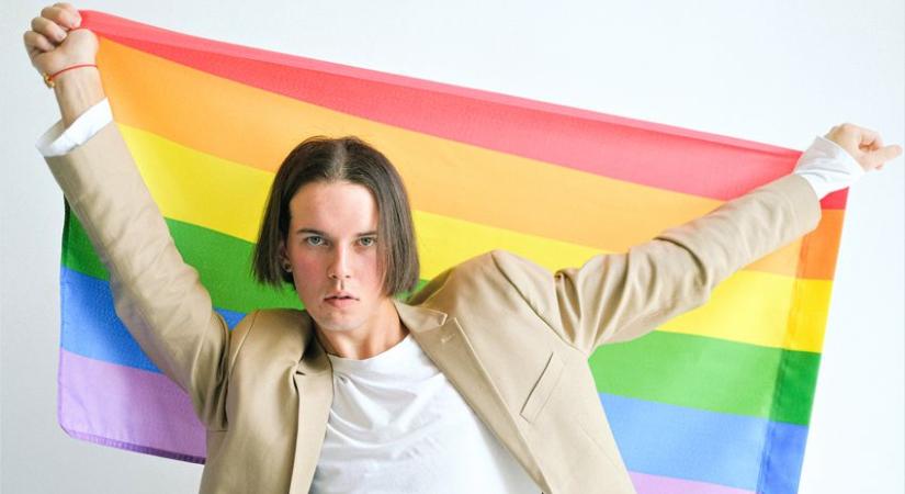 A transzneműek jogait akarja kibővíteni a queer kormánybiztos