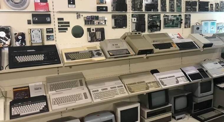 Megsemmisült egy retró számítógépes múzeum az orosz bombázásban