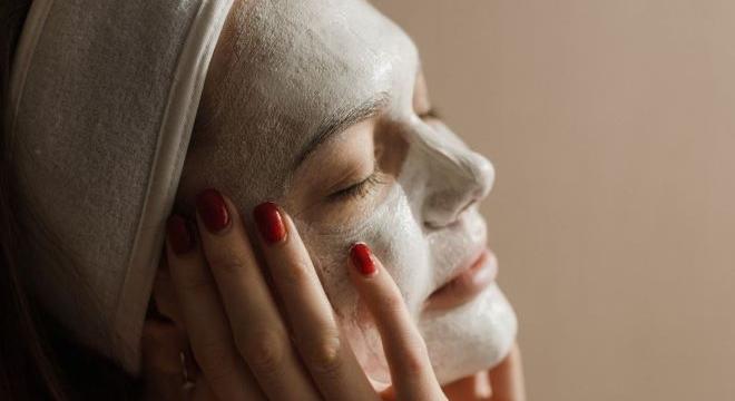 10 dolog, amit ne tegyünk az arcbőrünkkel