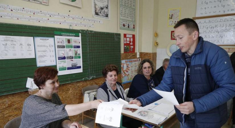 Csákánydoroszló: Egész nap folyamatosan érkeznek a szavazók