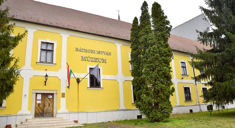 Modern kiállítótérré válik a nyírbátori Báthori István Múzeum