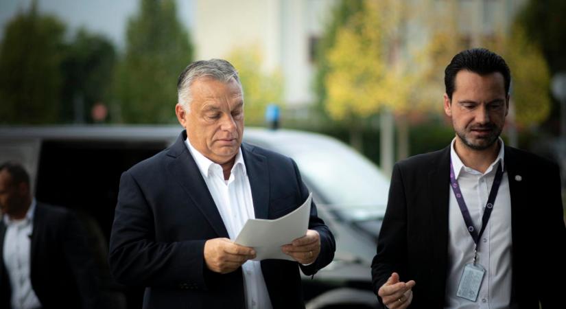Orbán Viktor nemzetközi sajtótájékoztatót tart, itt lehet követni