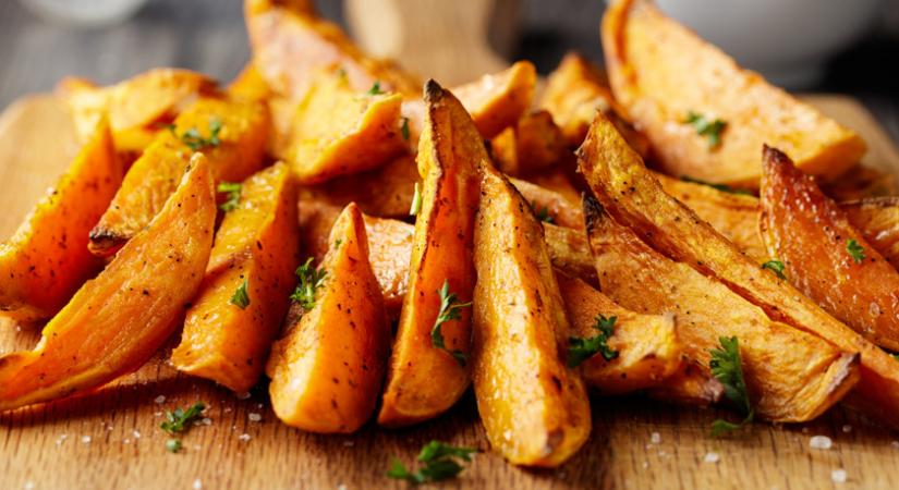 Tényleg alakbarát választás az édeskrumpli? Dietetikust kérdeztünk