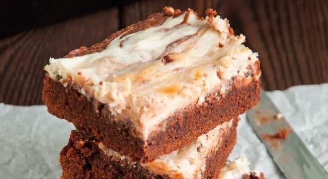Imádnivaló sajttortás brownie - jolly joker süti egyszerűen