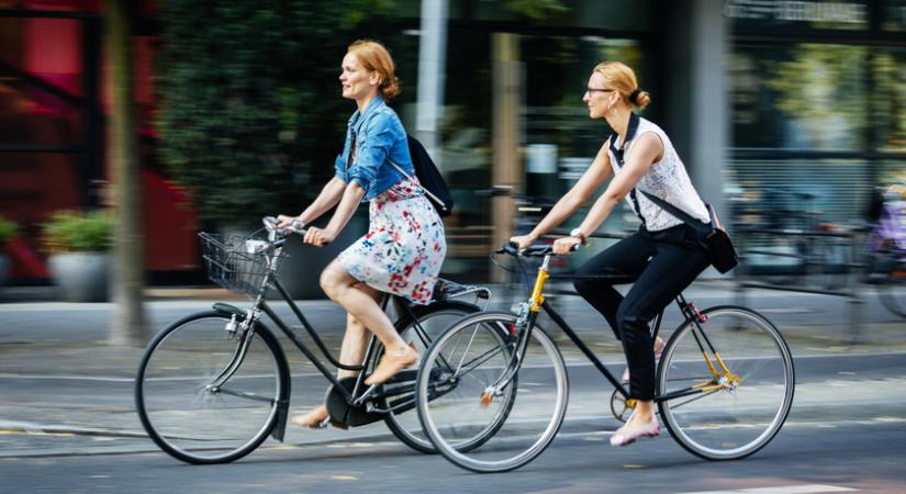 8 kérdéses KRESZ-kvíz kerékpározóknak: szabad-e főútvonalon biciklizni?
