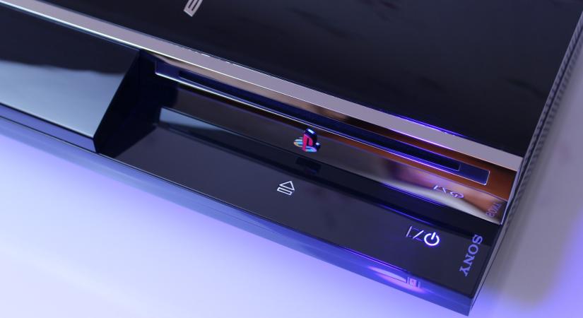 Klasszikus játékok 4K felbontás mellett – hivatalos PS3 emulátoron dolgozik a Sony