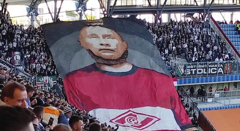 Felakasztották Putyint a lengyel fociultrák: Moszkvának üzent a keménymag
