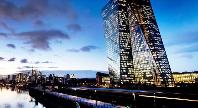 A Goldman Sachs és a Société Générale két EKB-kamatemelést vizionál 2022-re