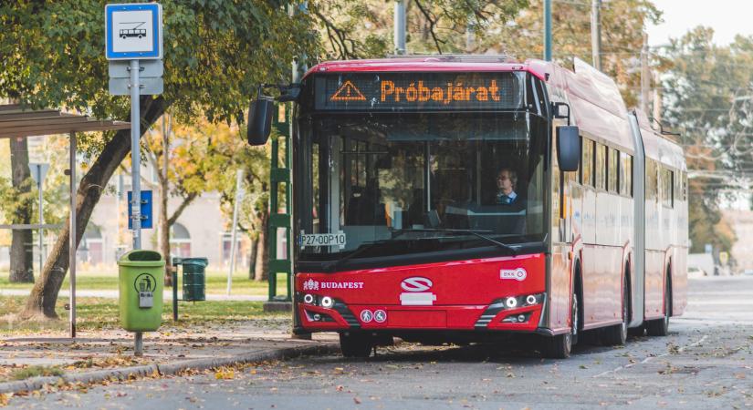 Hősiességéről és bátorságáról adott tanúbizonyságot az a budapesti buszsofőr, aki utasa életéért küzdött