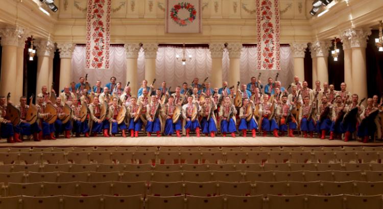 A veszprémi Petőfi Színházban tart jótékonysági koncertet a Bandura Band