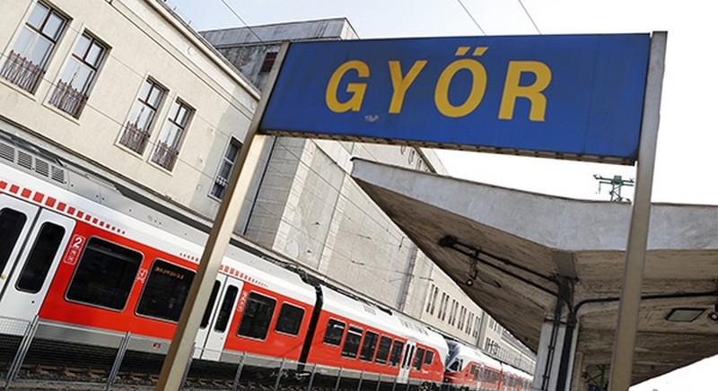 Modern teherforgalmi vasútvonal épül Záhony és Győr között