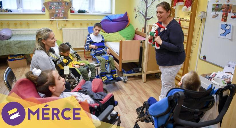 Pert nyert a TASZ az állammal szemben a fogyatékos gyereküket gondozó anyák képviseletében