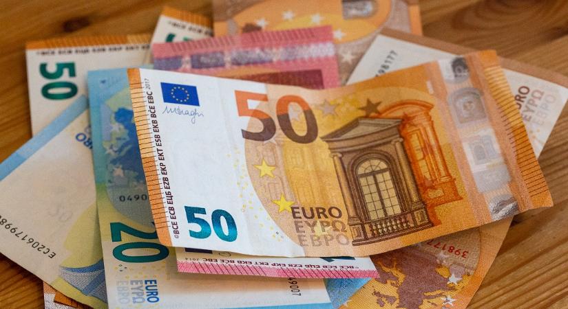 Keveslik a 46 millió eurós költségvetést az európai pártok