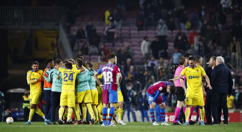 A Barca az El-kiesés után a bajnokságban is hazai pályán kapott ki