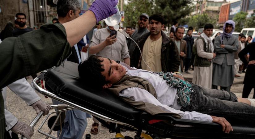 Afgán iskolában robbantottak, hatan meghaltak