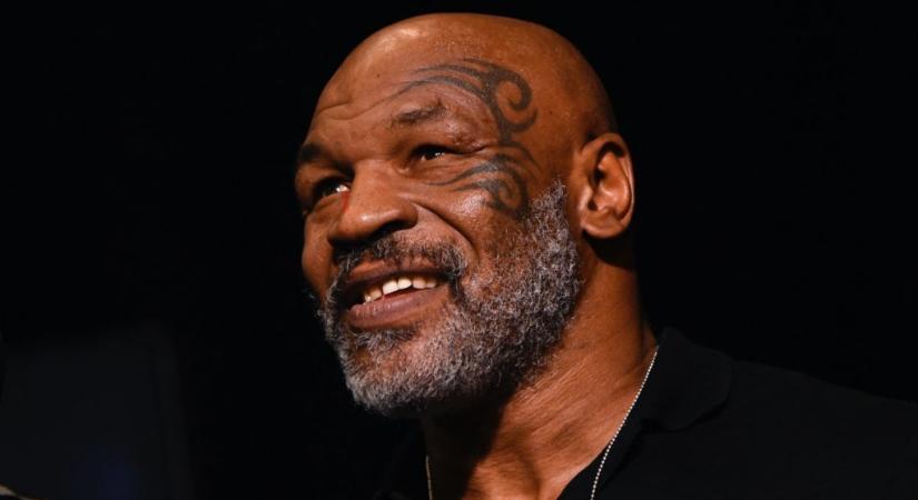 Mike Tysont felidegesítette egy részeg utas a repülőn, ezért véresre verte
