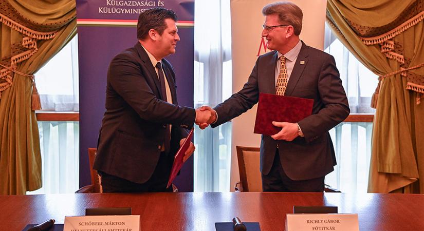 Együttműködésről kötött megállapodást a Magyar Művészeti Akadémia és a Külgazdasági és Külügyminisztérium