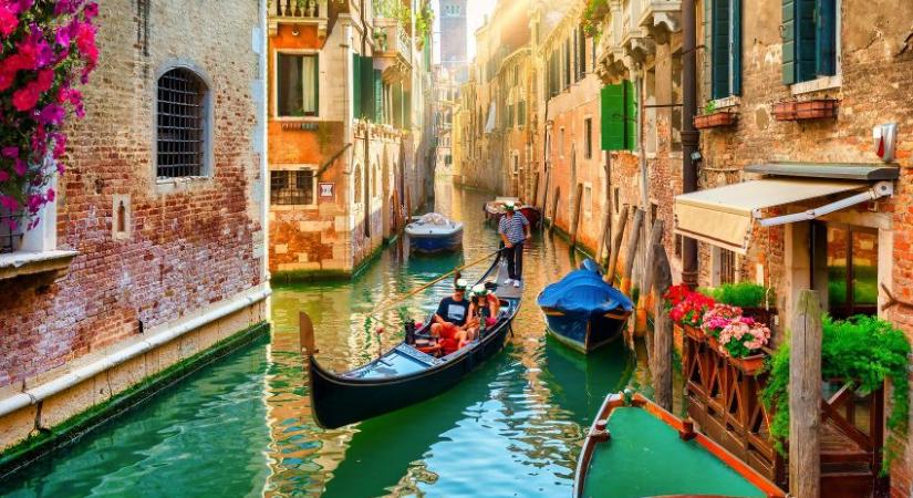 Megunta a turistarohamot Velence, nyártól fizetni kell a belépésért