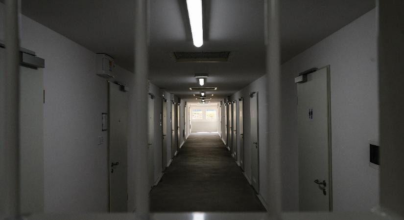Vasárnaptól újra látogathatók a fogvatartottak a börtönökben