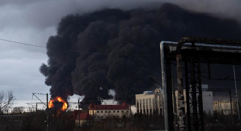 Moszkva azt állítja, amerikai és európai fegyverszállítmányt bombázott szét