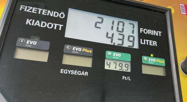 Már majdnem 700 forint lenne a gázolaj az ársapka nélkül!