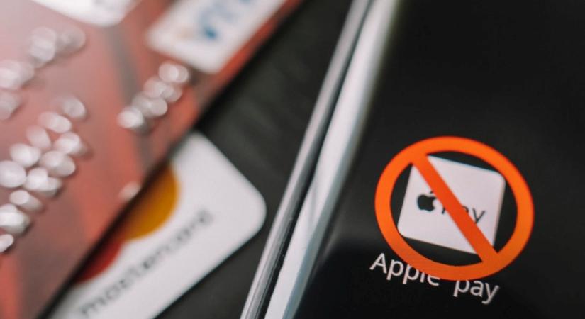 Baj van az Apple Pay-jel