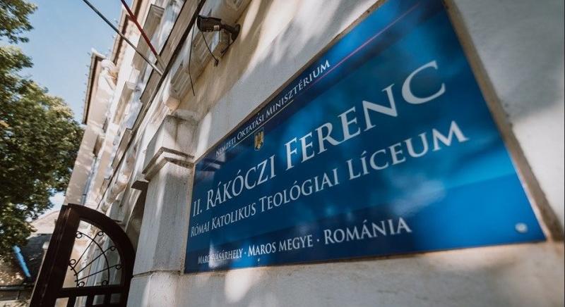 Marosvásárhelyi iskolaügy – Menczer: megdöbbentő a román legfelsőbb bíróság döntése