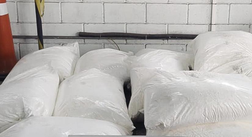 Fél tonna kokaint találtak Svájcban egy Nespresso szállítmányba rejtve