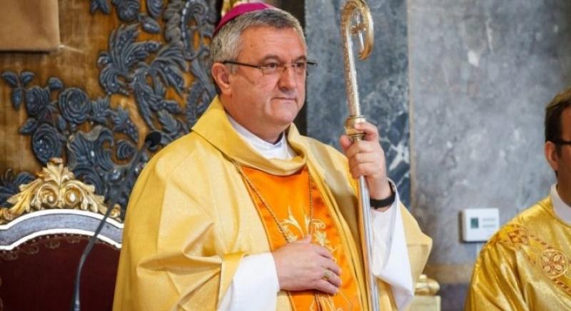 Veres András katolikus püspök: Európa társadalmainak erkölcsi megújulásra van szükségük
