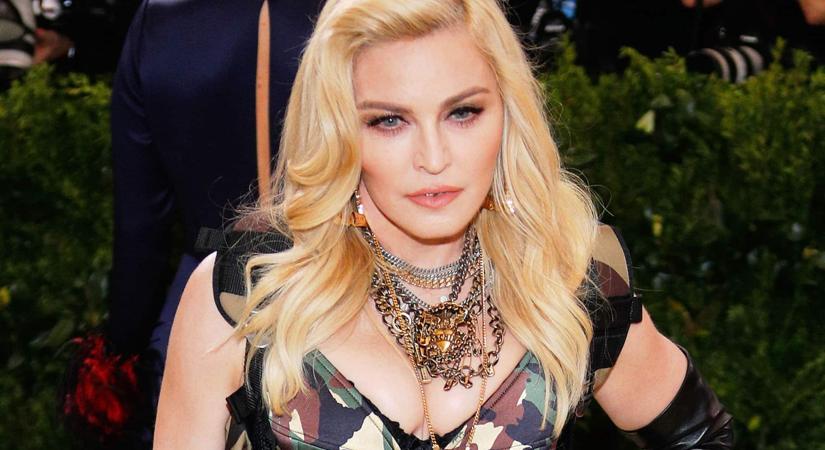 Madonna meg akarja gyónni bűneit – Egyenesen Ferenc pápához fordult