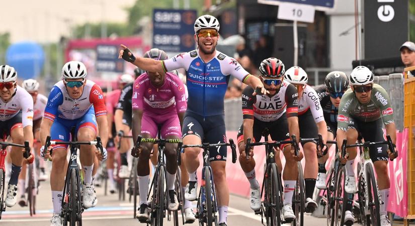Mark Cavendish nyerte a Giro d’Italia balatonfüredi befutóját