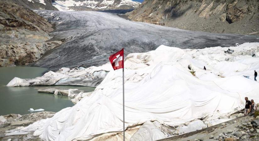 Nem várt helyen jutottak újra kitüntetett szerephez a svájci gleccsereket óvó takarók