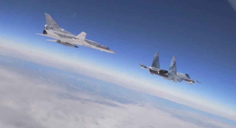 Mégsem lesz légi-felvonulás Oroszországban a Győzelem Napján, Putyin már beszélt (élő videóval)