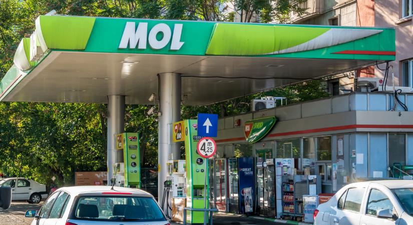 Újabb kemény drágulás a magyar kutakon: már ennyi lenne 1 liter benzin árstop nélkül
