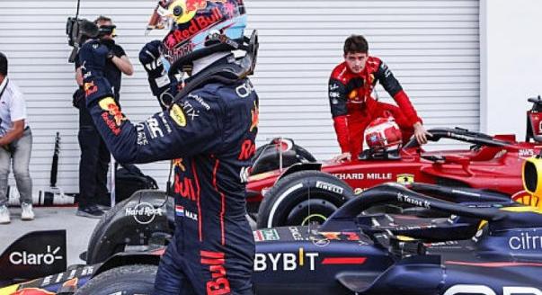 Ferrari: A Red Bullnak meg kell állnia a fejlesztésekkel