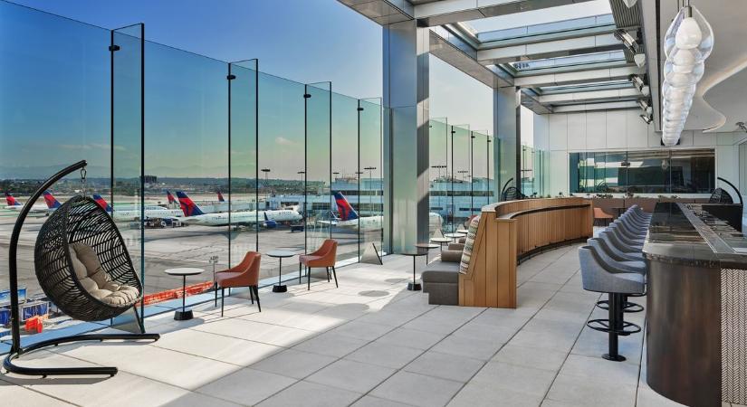Új, luxus lounge-okat nyit az egyik népszerű légitársaság a prémium utasok számára