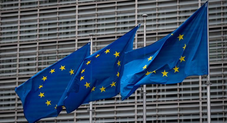 Századvég: az Európai Bizottság javaslata korlátozza a bírósághoz fordulás jogát