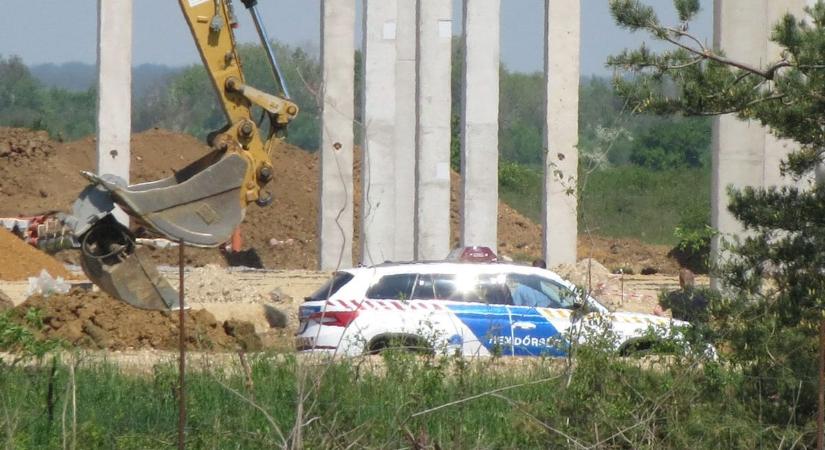 Bombát találtak Szombathely határában egy építkezésen - fotók