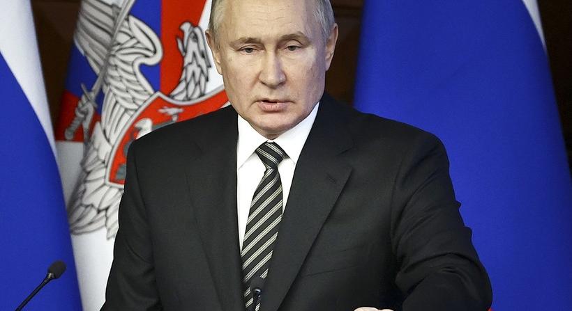 Egy Kreml-közeli oligarcha szerint egyre nagyobb a kockázata annak, hogy Putyin atommal támad