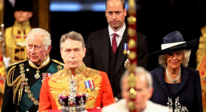 Ötvenkilenc év óta először nem a királynő ismertette az új parlamenti ciklus törvényhozási programját