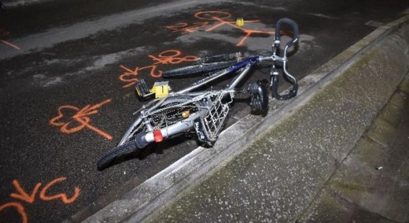 Kerékpárosok sérültek súlyosan a Sárközben