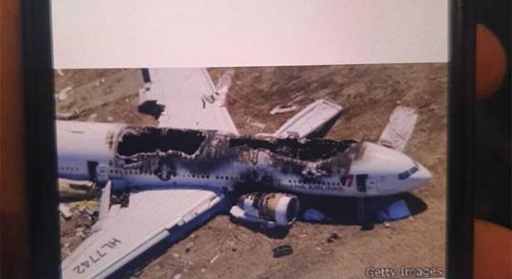 Légikatasztrófákról kaptak képet egy repülőgép utasai a mobiljukra, visszafordult a járat