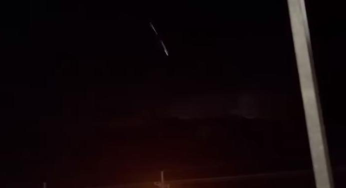 UFO vagy meteor? Valami fura csapódott a földbe, amiről videó is készült