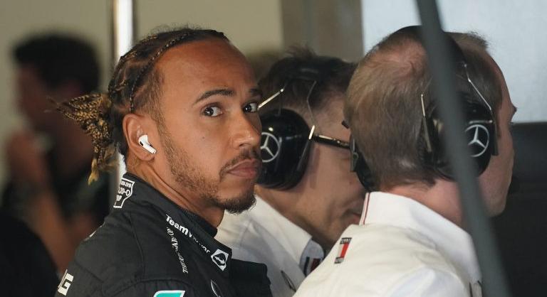 Piszok nagy botrány van készülőben Lewis Hamilton miatt az F1-ben