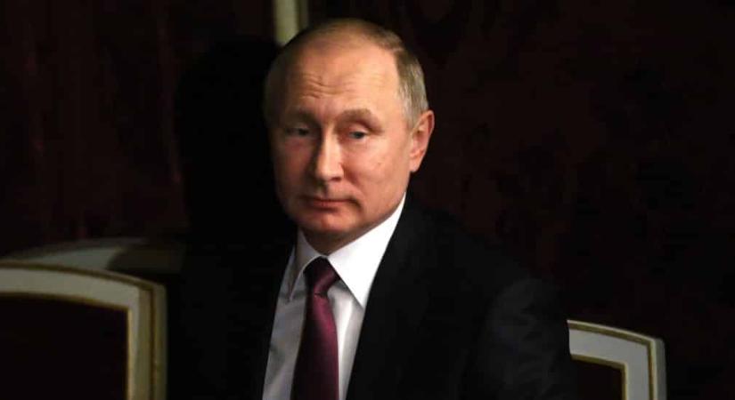Nagy botrány kerekedik Putyin körül: Szexvideó megosztásával vádolja egy színdarabíró